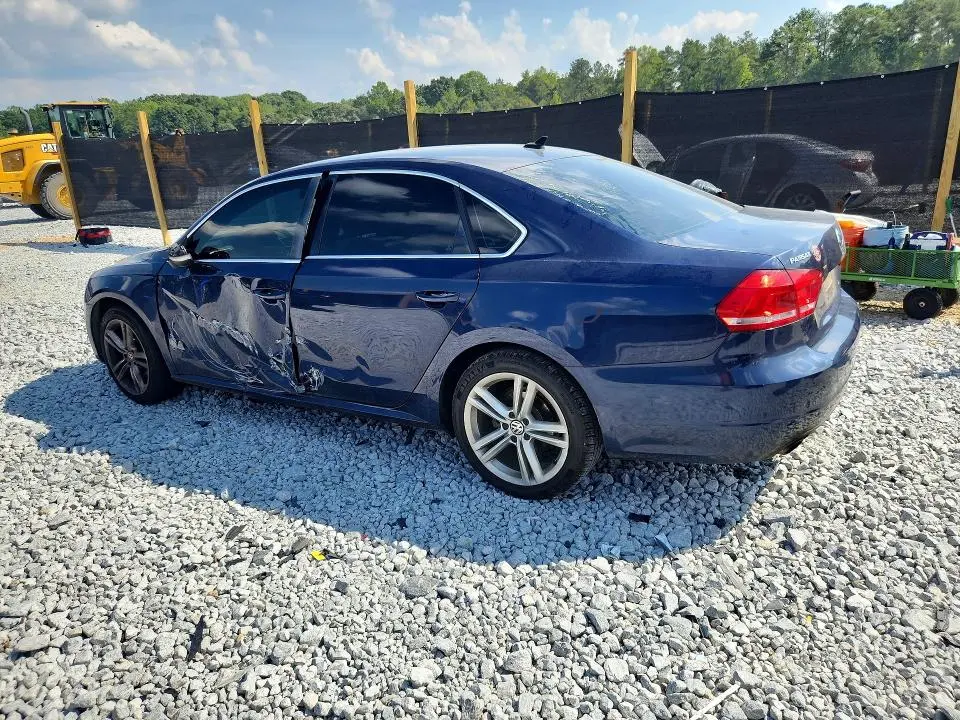 2014 VOLKSWAGEN PASSAT SE  