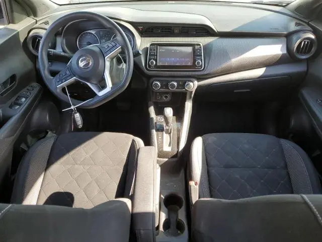 2019 NISSAN KICKS S  