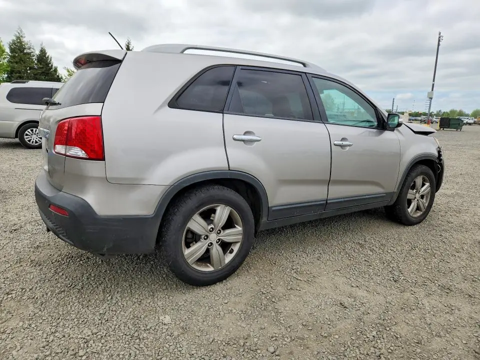 2013 KIA SORENTO EX  