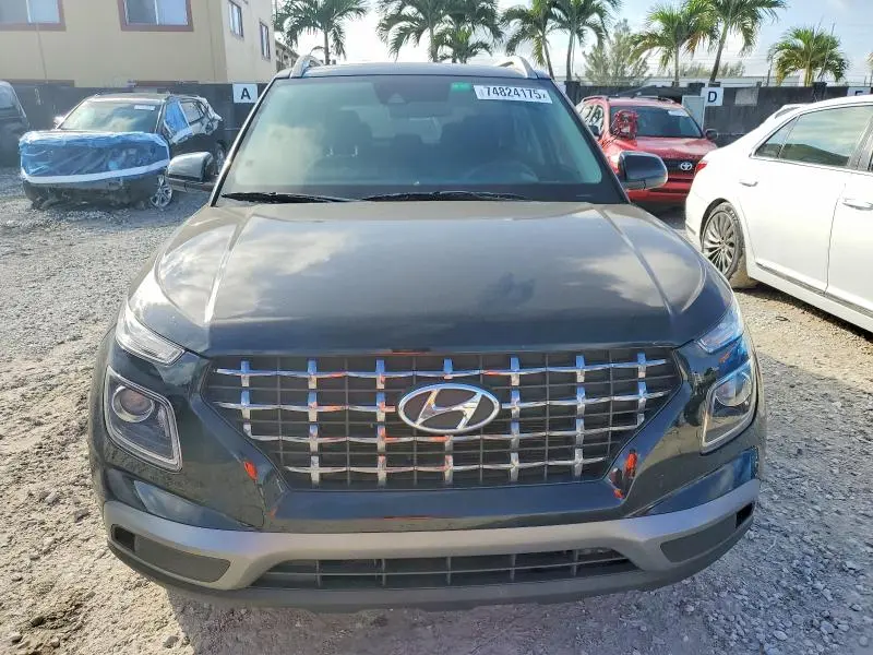 2021 HYUNDAI VENUE SEL  