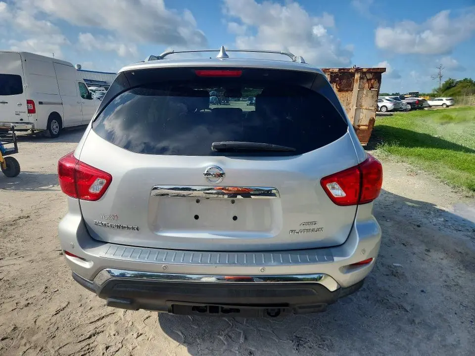 2020 NISSAN PATHFINDER PLATINUM  