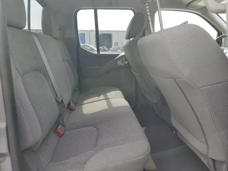 2018 NISSAN FRONTIER S  