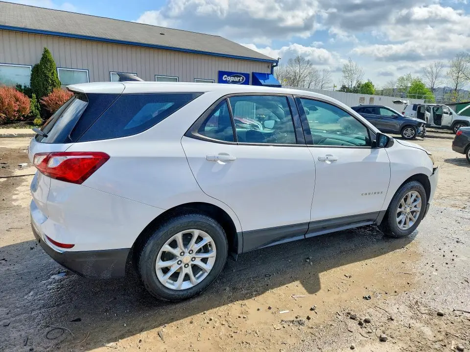 2018 CHEVROLET EQUINOX LS  