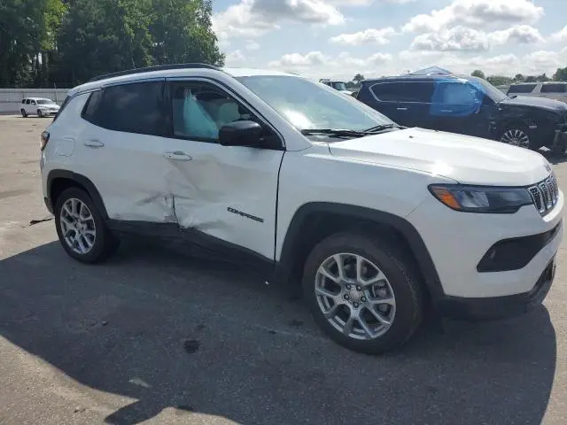 2023 JEEP COMPASS LATITUDE LUX  