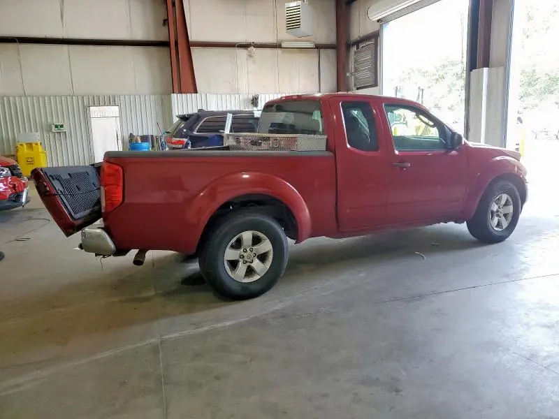 2010 NISSAN FRONTIER KING CAB SE  