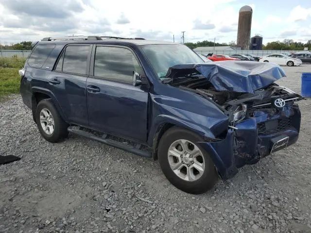 2023 TOYOTA 4RUNNER SE  