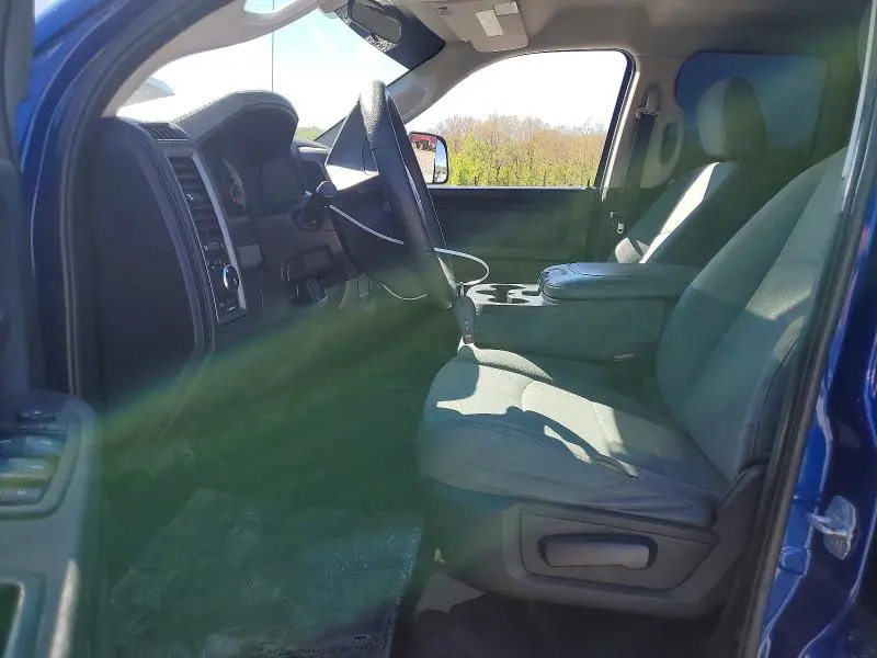 2014 RAM 1500 ST  
