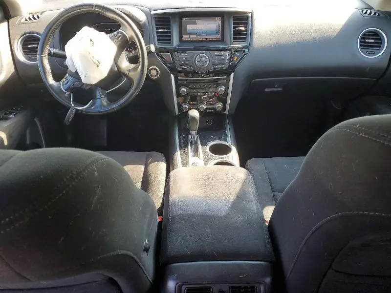 2014 NISSAN PATHFINDER SV  