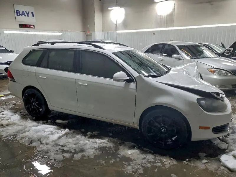 2013 VOLKSWAGEN JETTA TDI  