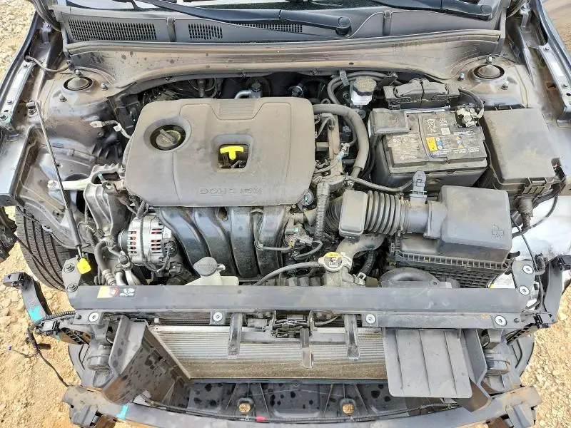 2023 KIA FORTE LX  