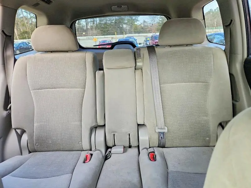 2011 TOYOTA HIGHLANDER BASE  