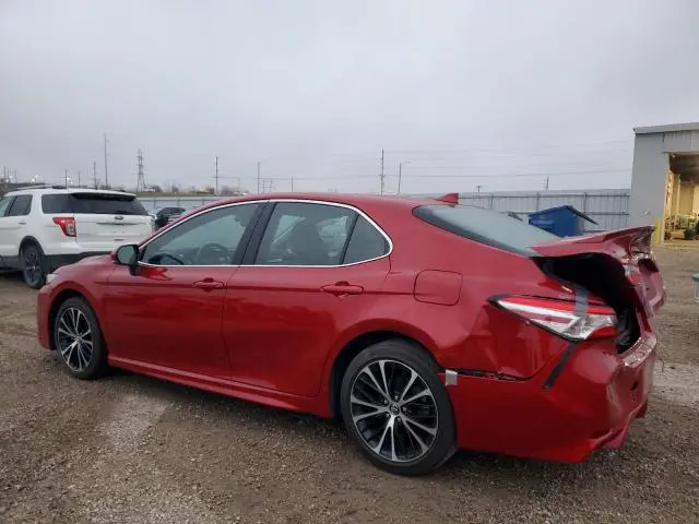 2020 TOYOTA CAMRY SE  