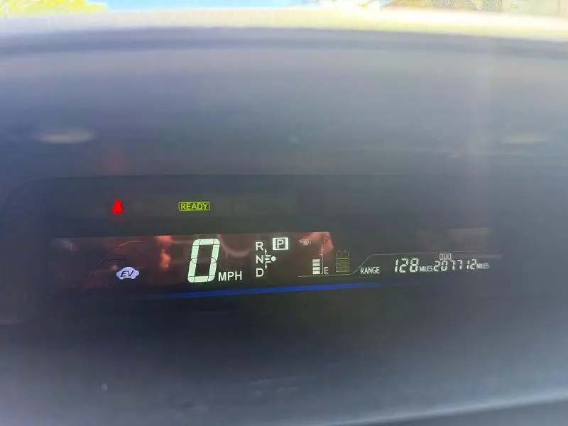 2013 TOYOTA PRIUS V FIVE  