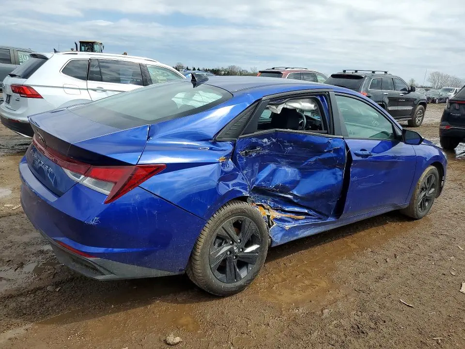 2021 HYUNDAI ELANTRA SEL  