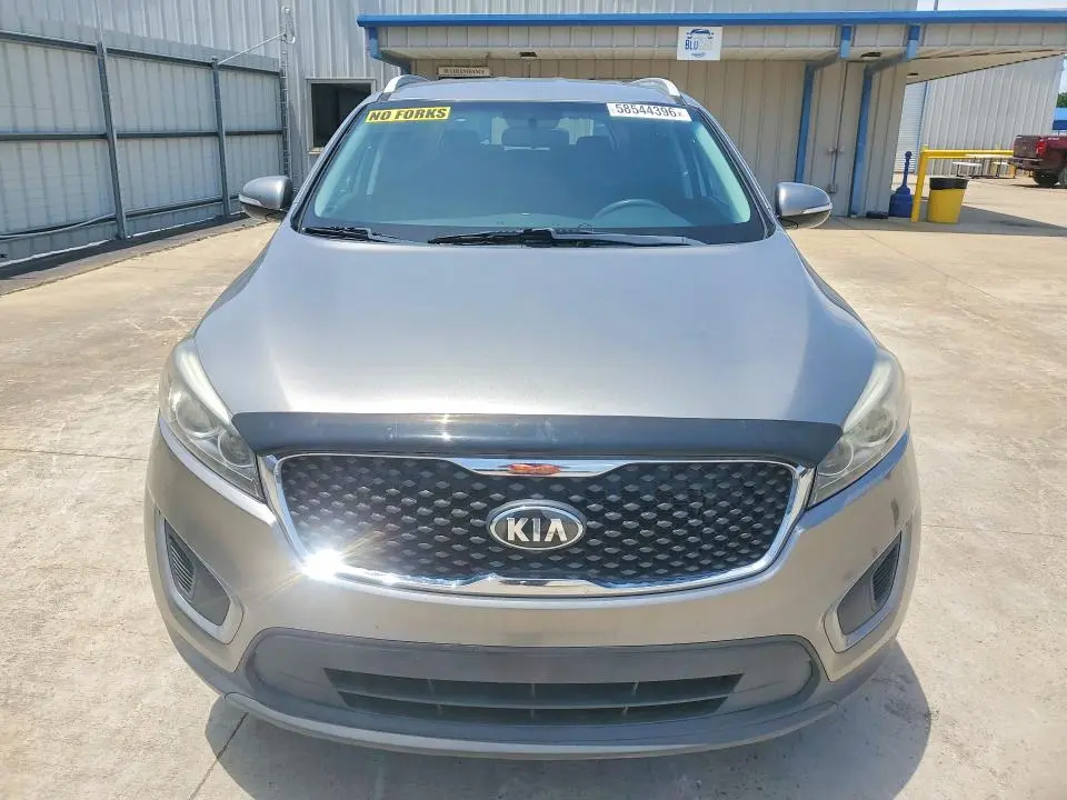 2018 KIA SORENTO LX V6  