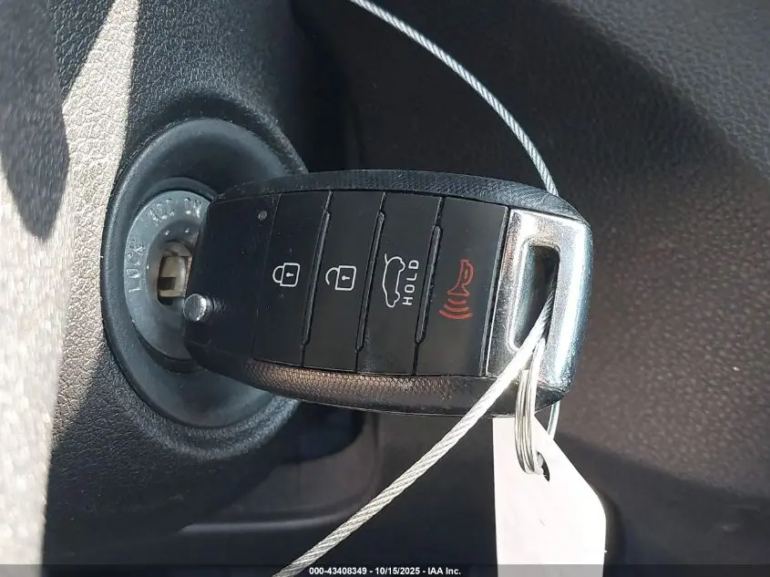 2016 KIA SORENTO 2.4L LX