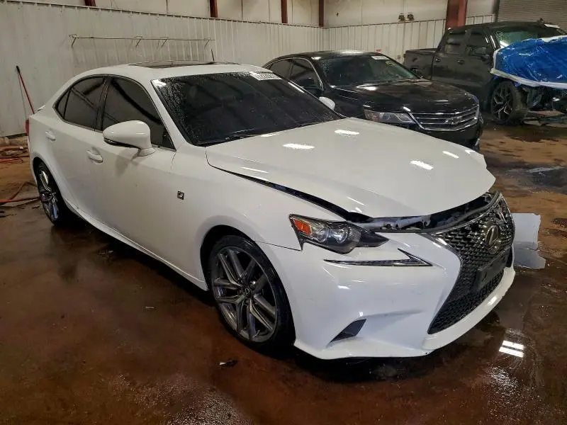 2016 LEXUS IS 200T  