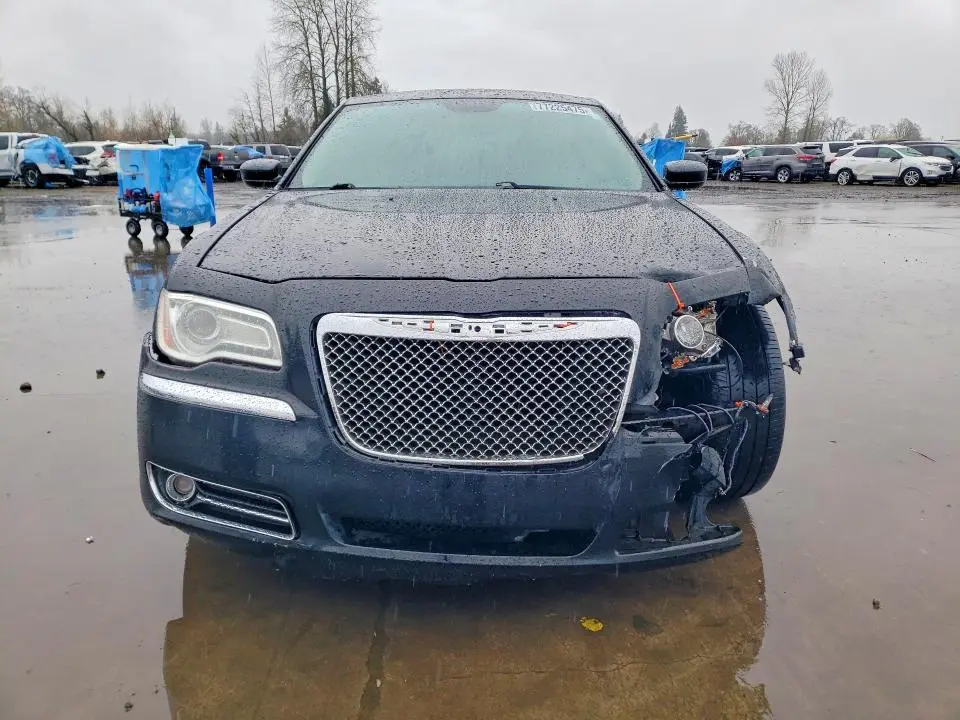 2013 CHRYSLER 300   