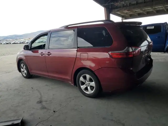 2015 TOYOTA SIENNA LE  