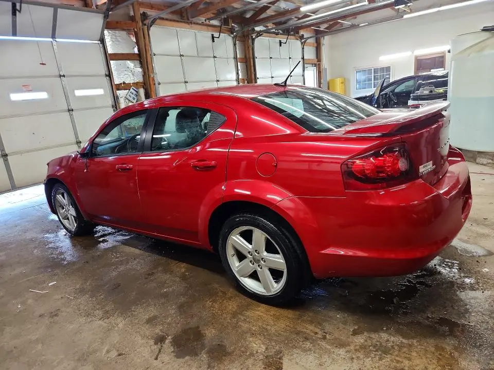 2013 DODGE AVENGER SE  