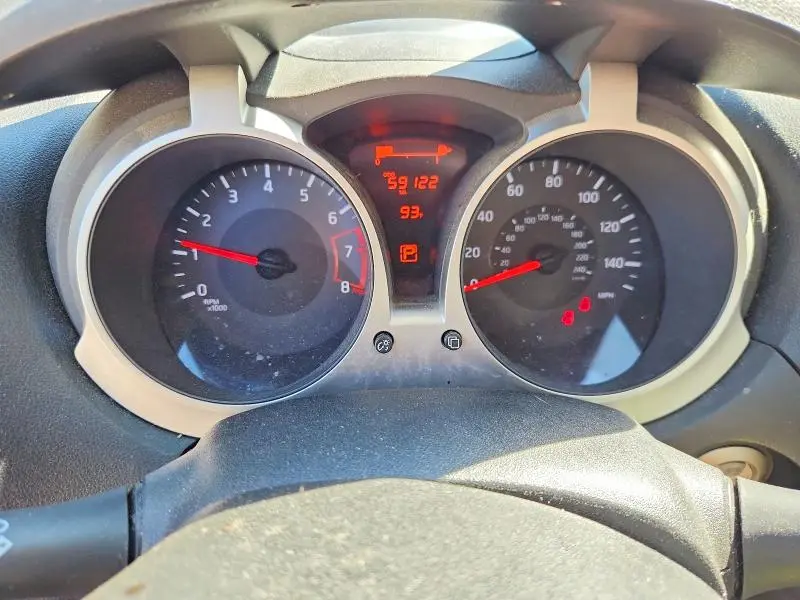 2016 NISSAN JUKE S  