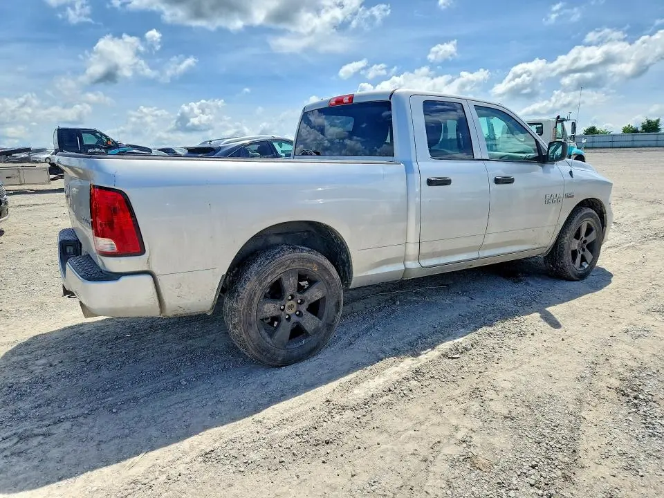 2013 RAM 1500 ST  