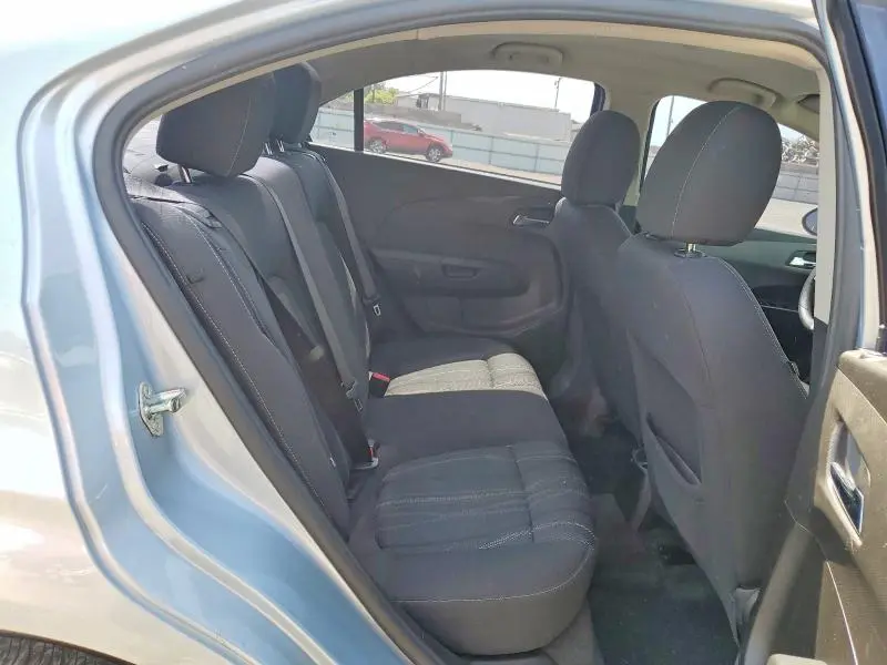 2017 CHEVROLET SONIC LT  
