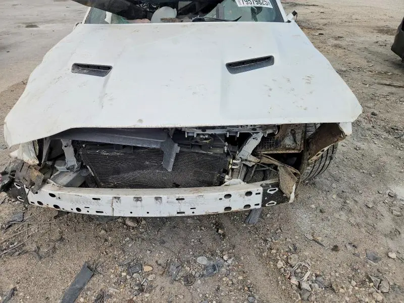 2018 DODGE CHALLENGER R  