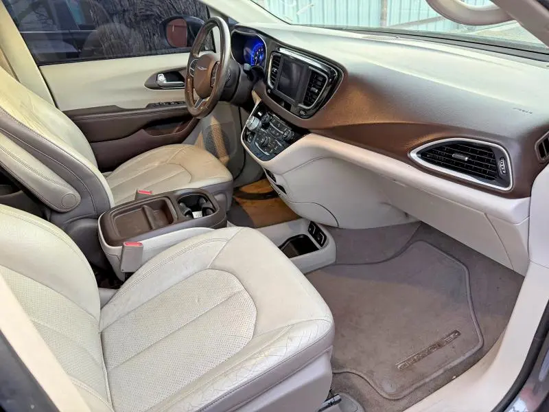 2018 CHRYSLER PACIFICA TOURING L  