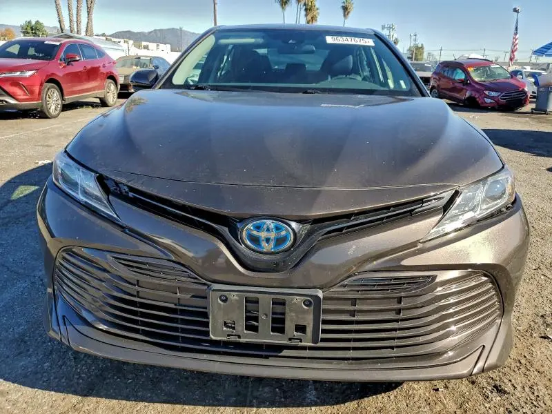 2019 TOYOTA CAMRY LE  