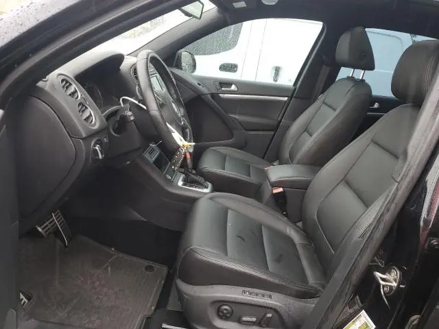 2014 VOLKSWAGEN TIGUAN S  