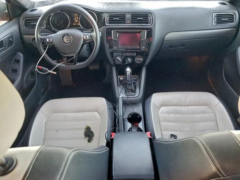 2016 VOLKSWAGEN JETTA SPORT  