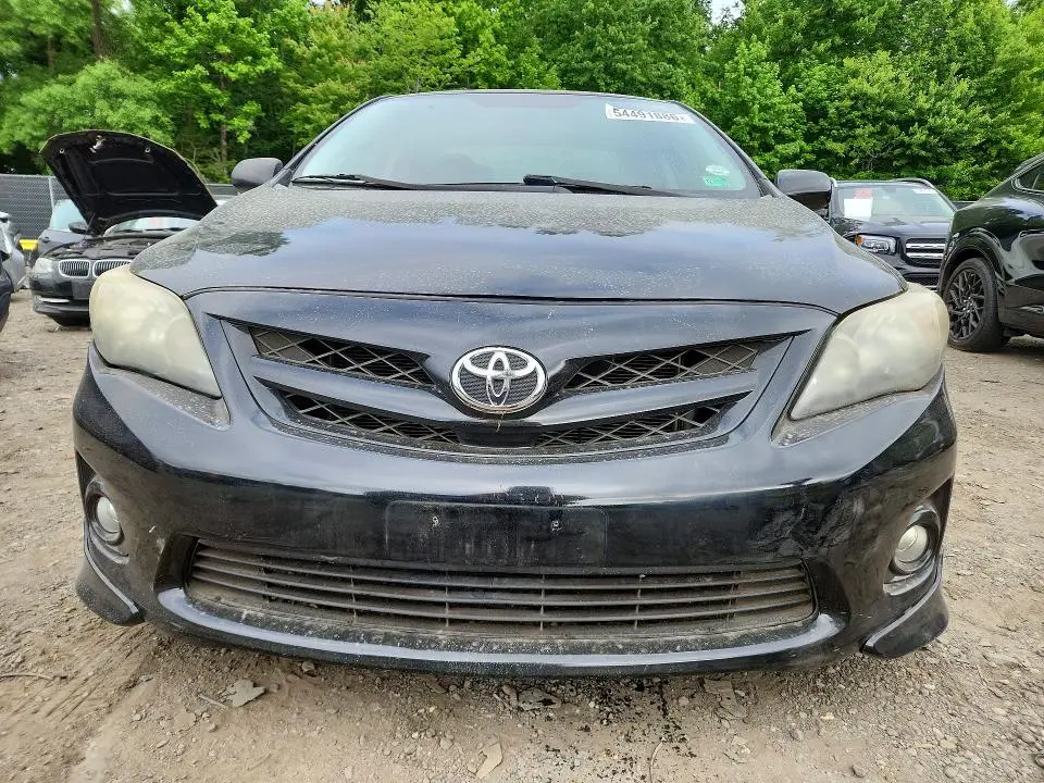2011 TOYOTA COROLLA S  