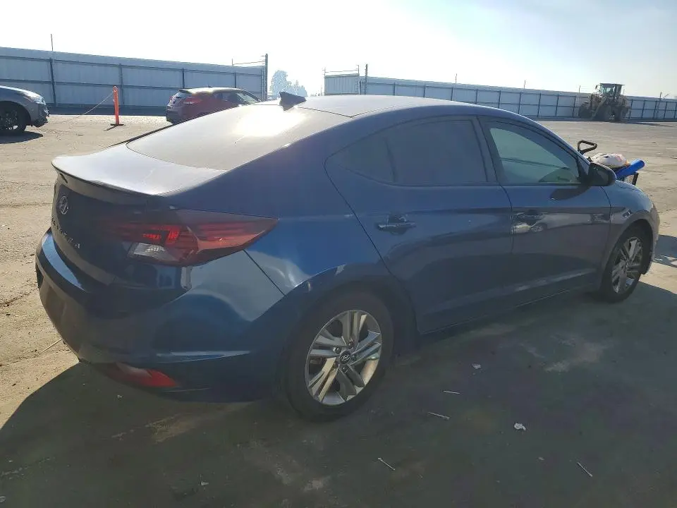 2019 HYUNDAI ELANTRA SEL  