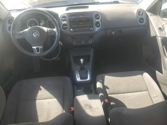 2013 VOLKSWAGEN TIGUAN S  