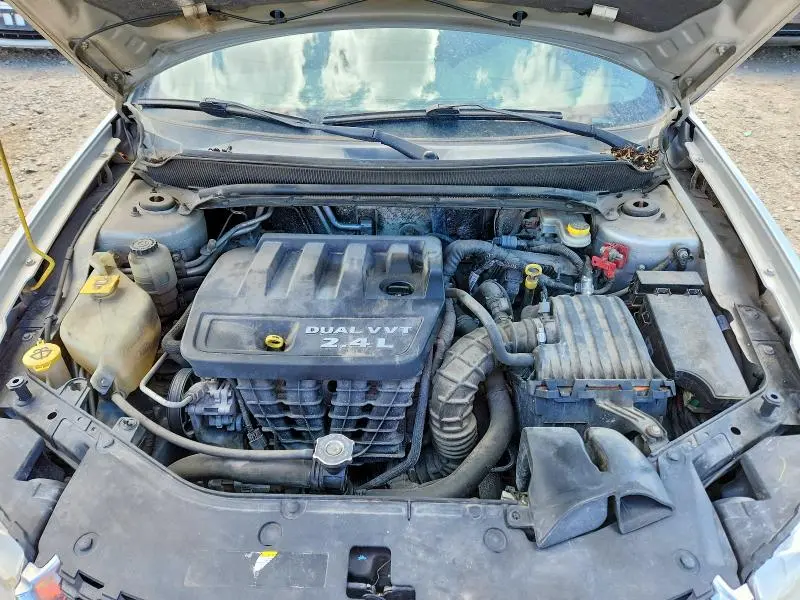 2012 DODGE AVENGER SE  