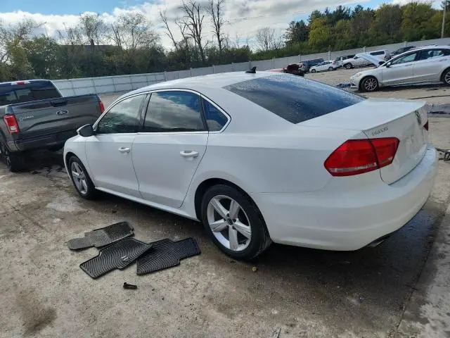 2012 VOLKSWAGEN PASSAT SE