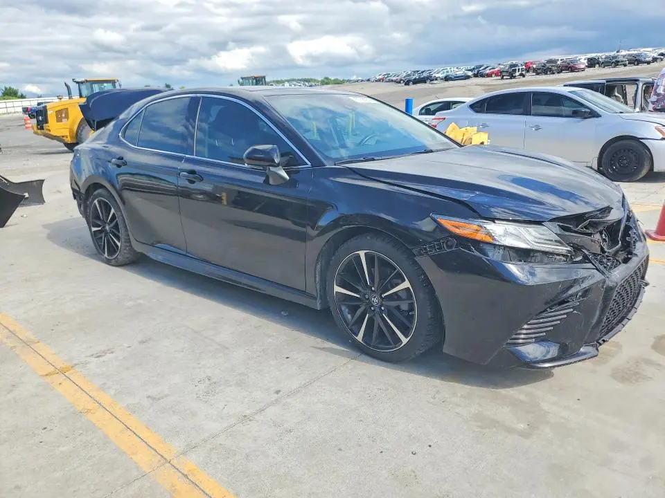 2019 TOYOTA CAMRY XSE V6  