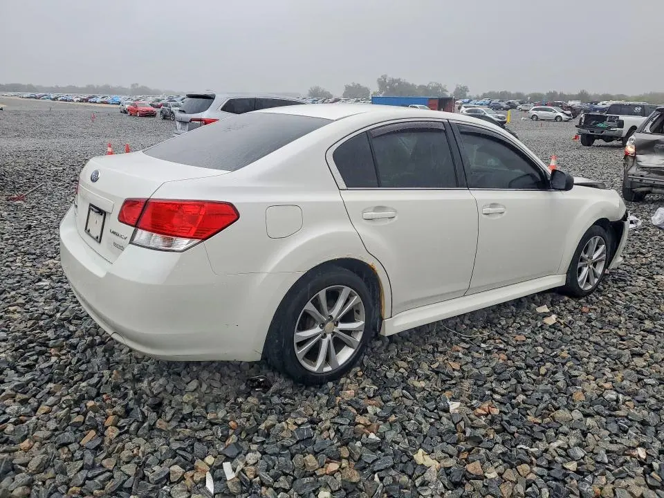 2014 SUBARU LEGACY 2.5I  