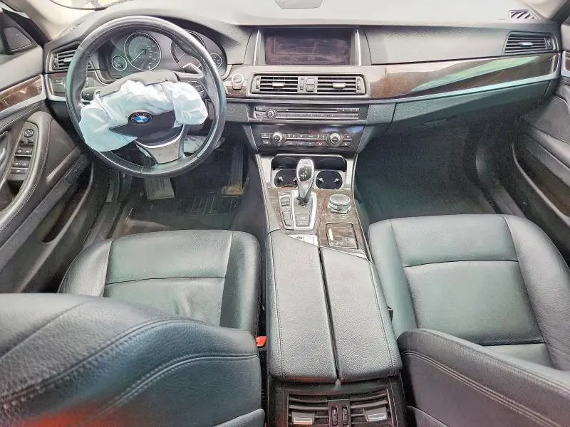 2016 BMW 528 XI  