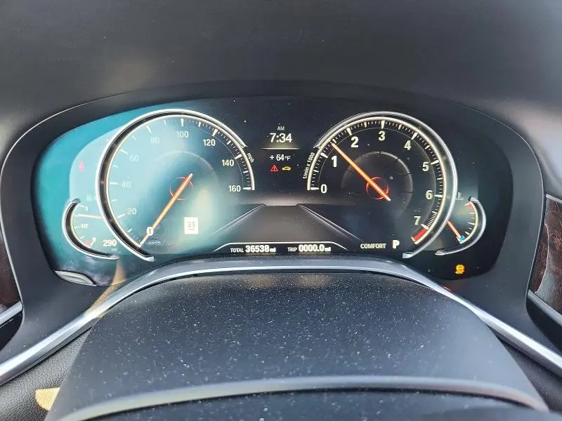 2016 BMW 750 XI  