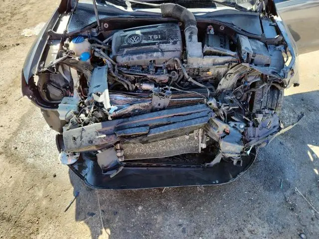 2014 VOLKSWAGEN PASSAT SE  