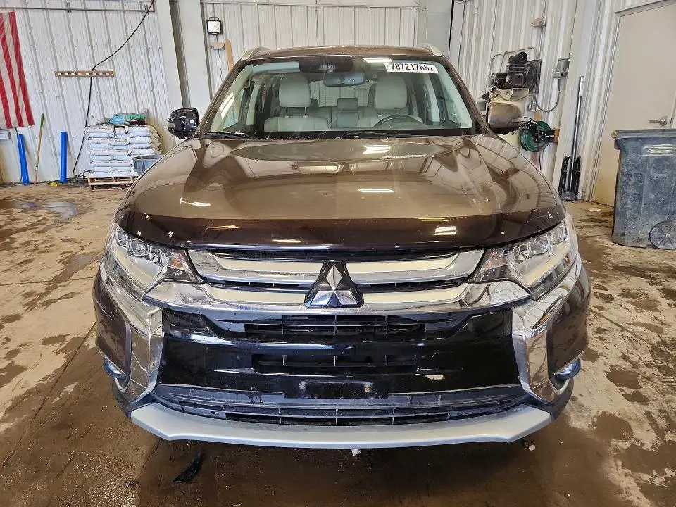 2017 MITSUBISHI OUTLANDER GT  