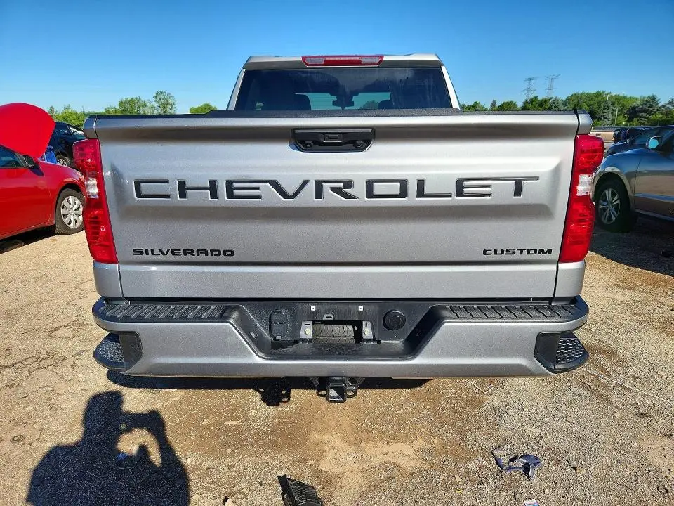 2024 CHEVROLET SILVERADO K1500 CUSTOM  