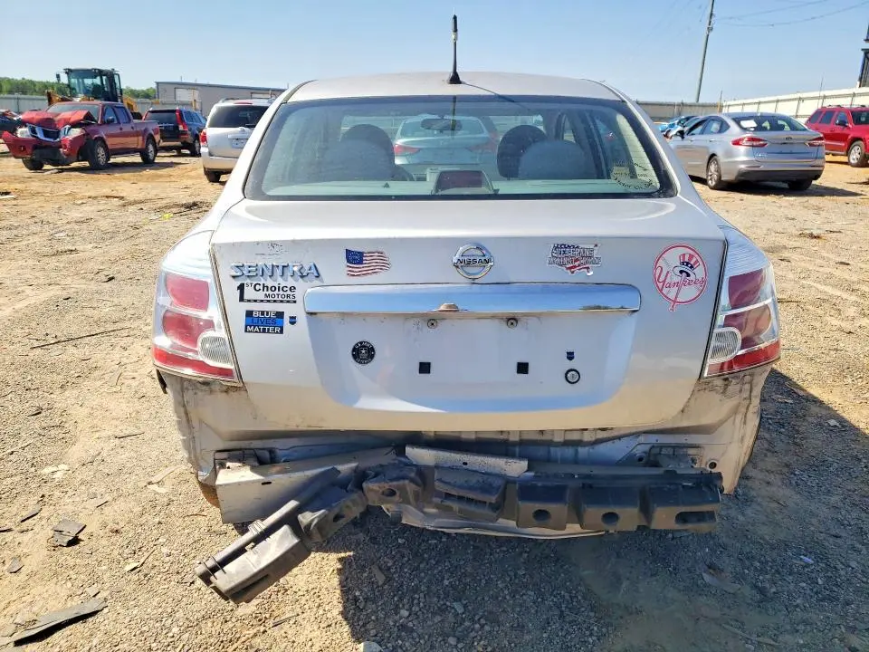 2010 NISSAN SENTRA 2.0  