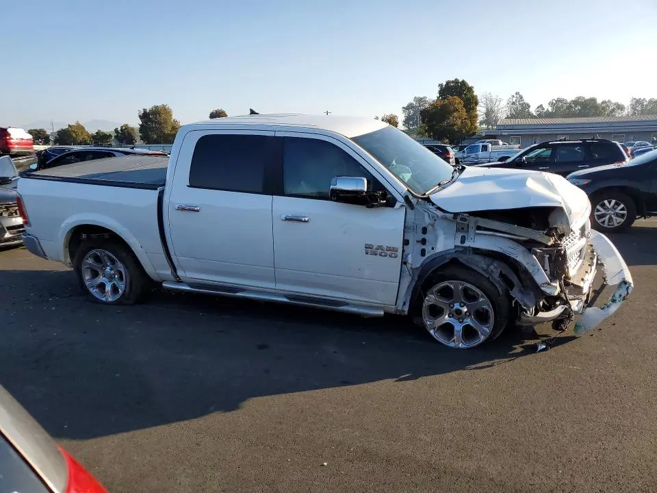 2018 RAM 1500 LARAMIE  