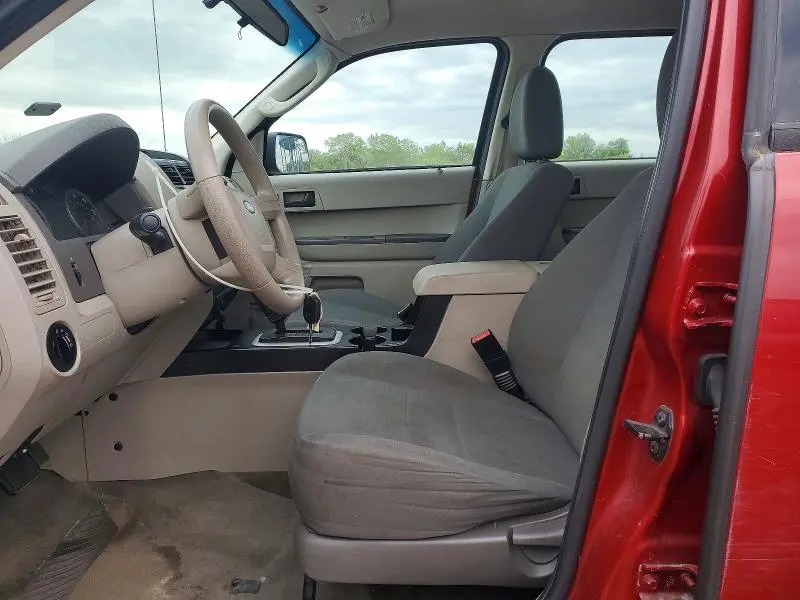 2010 FORD ESCAPE XLS  