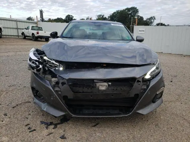 2019 NISSAN ALTIMA SL  