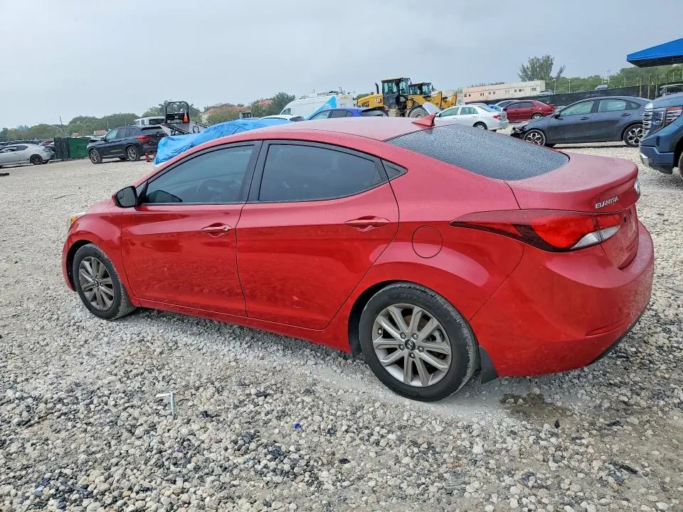 2015 HYUNDAI ELANTRA SE  