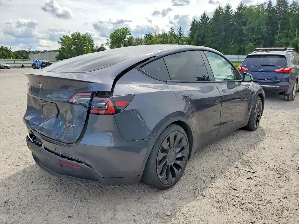 2022 TESLA MODEL Y   